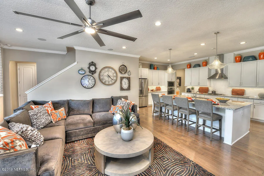 Photo of 142 PINE MANOR Drive
