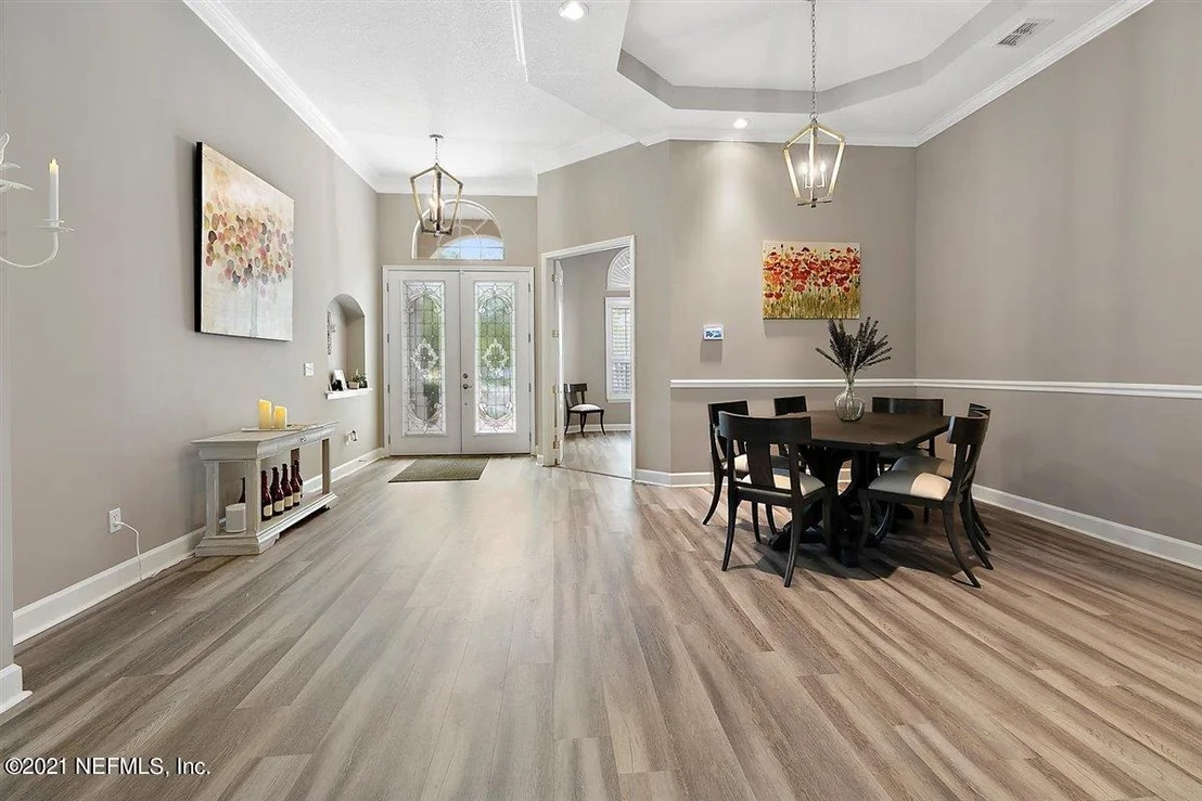 Photo of 1340 BARRINGTON Circle