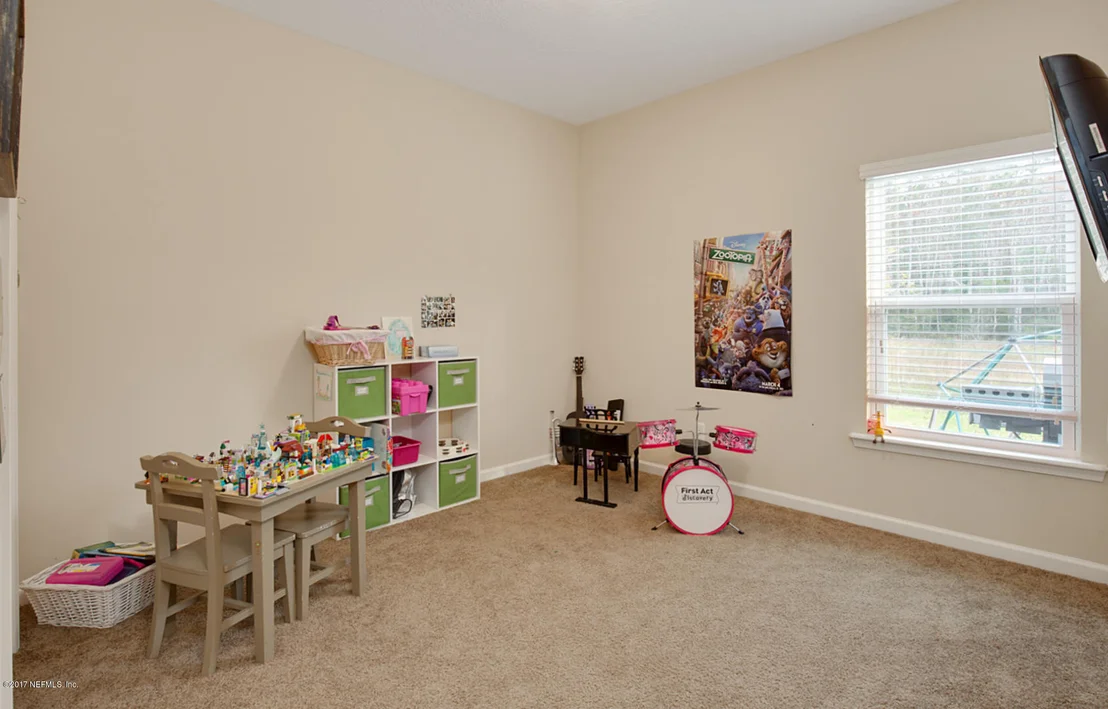 Photo of 228 ELLSWORTH Circle