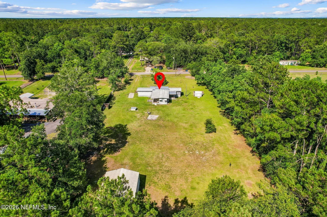 Photo of 15690 SEARS Road