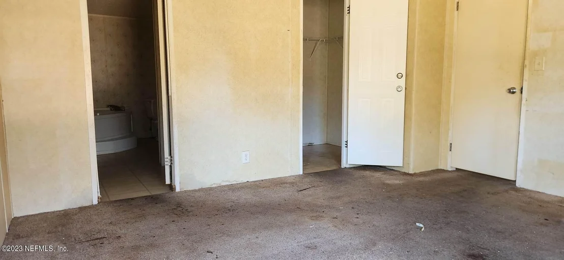 Photo of 506 LAKE LUCY Circle