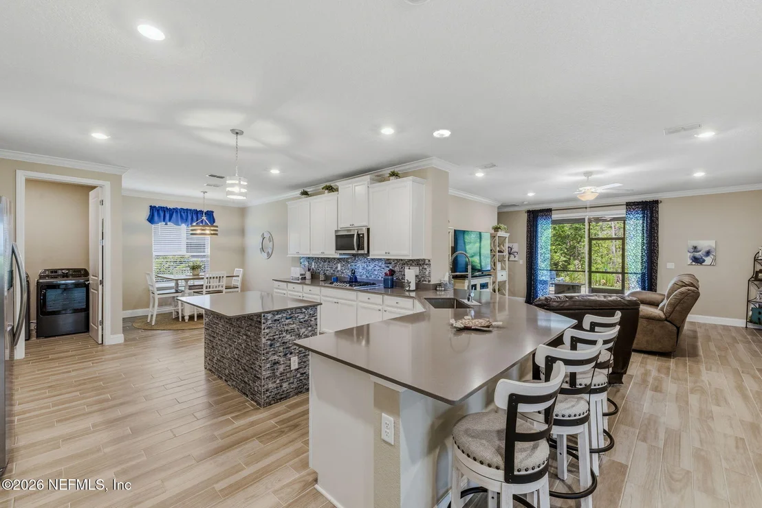 Photo of 75225 WHITE RABBIT Avenue