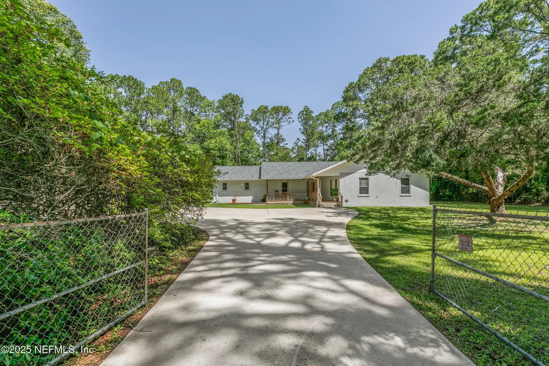 Photo of 120 STOKES LANDING Road