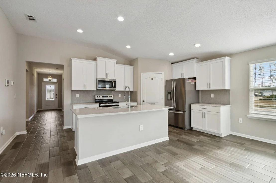 Photo of 65860 EDGEWATER Drive