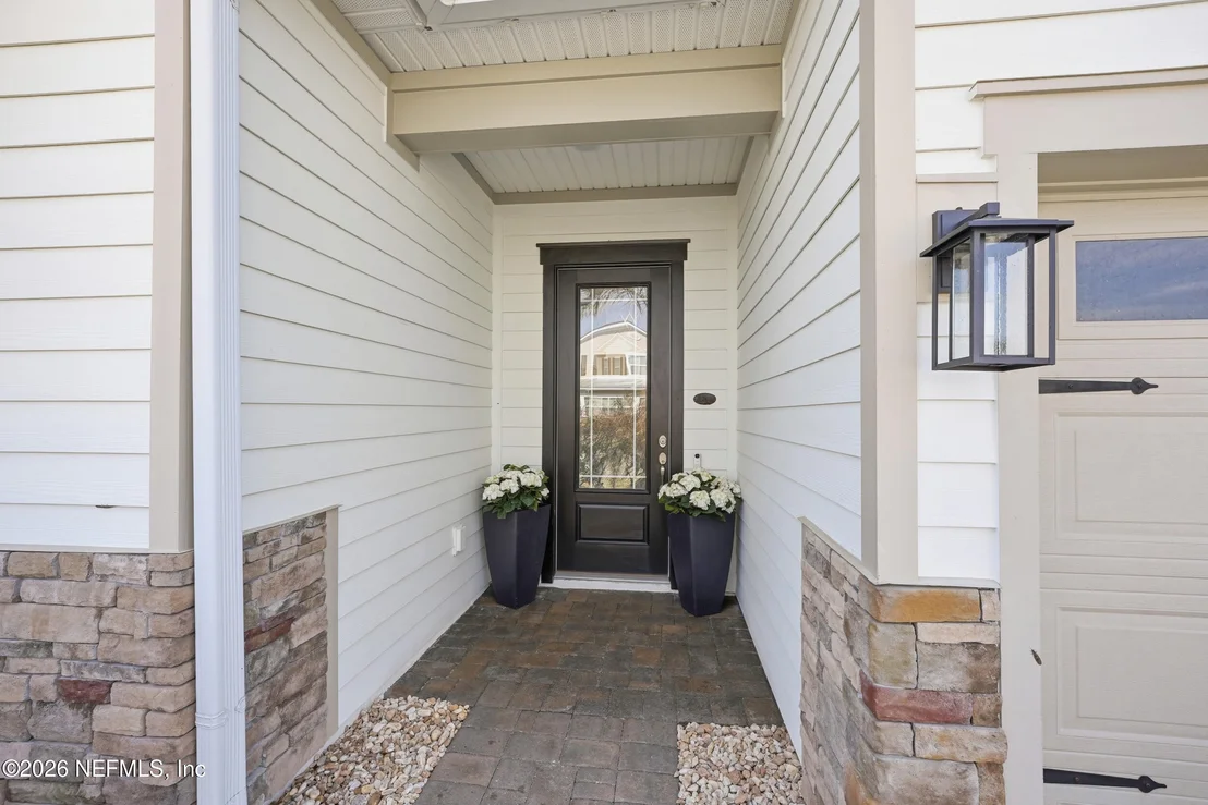 Photo of 801 MONTAGUE Drive