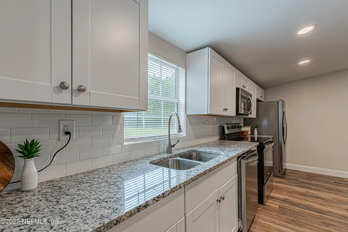 Photo of 5771 MAVERICK Road