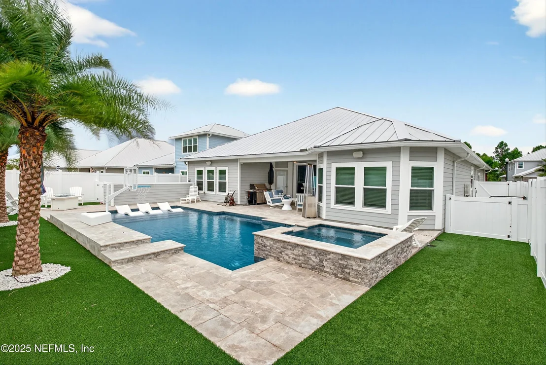 Photo of 243 MARQUESA Circle