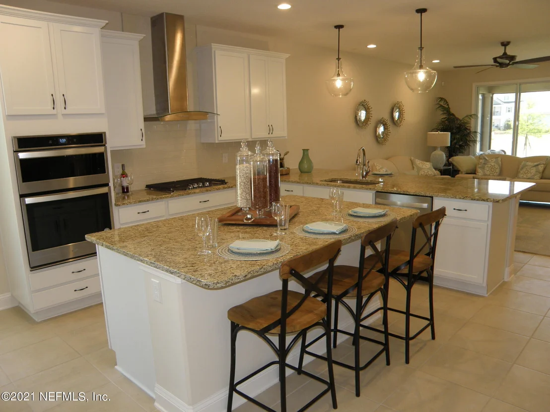 Photo of 69 STANSBURY Lane