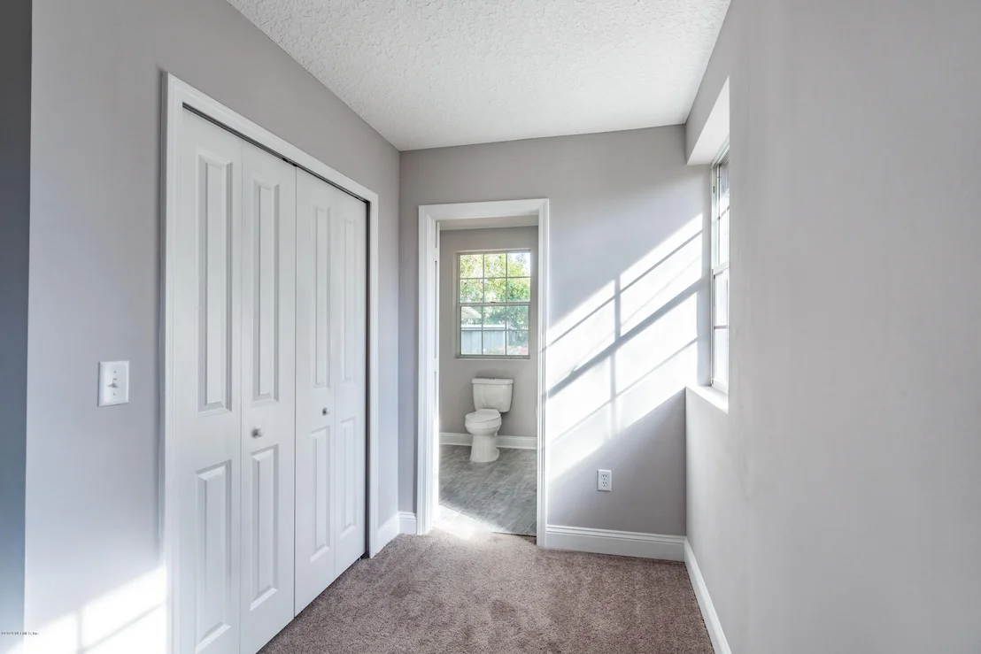 Photo of 335 SPRING FOREST Avenue