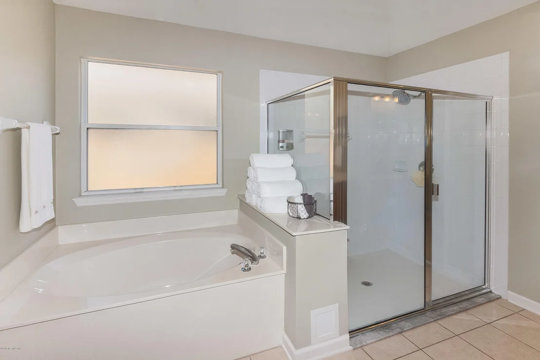 Photo of 1546 BAY HARBOR Drive