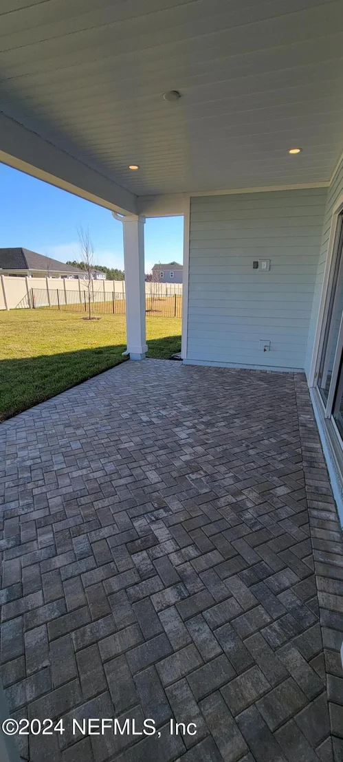 Photo of 144 WAVERLY Way