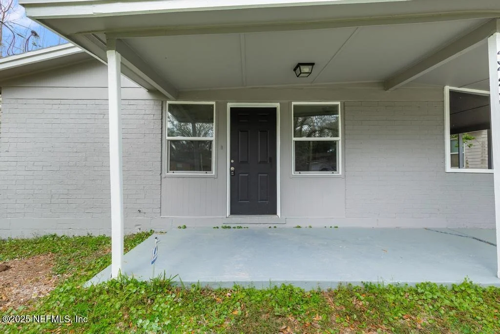 Photo of 3237 PHYLLIS Street