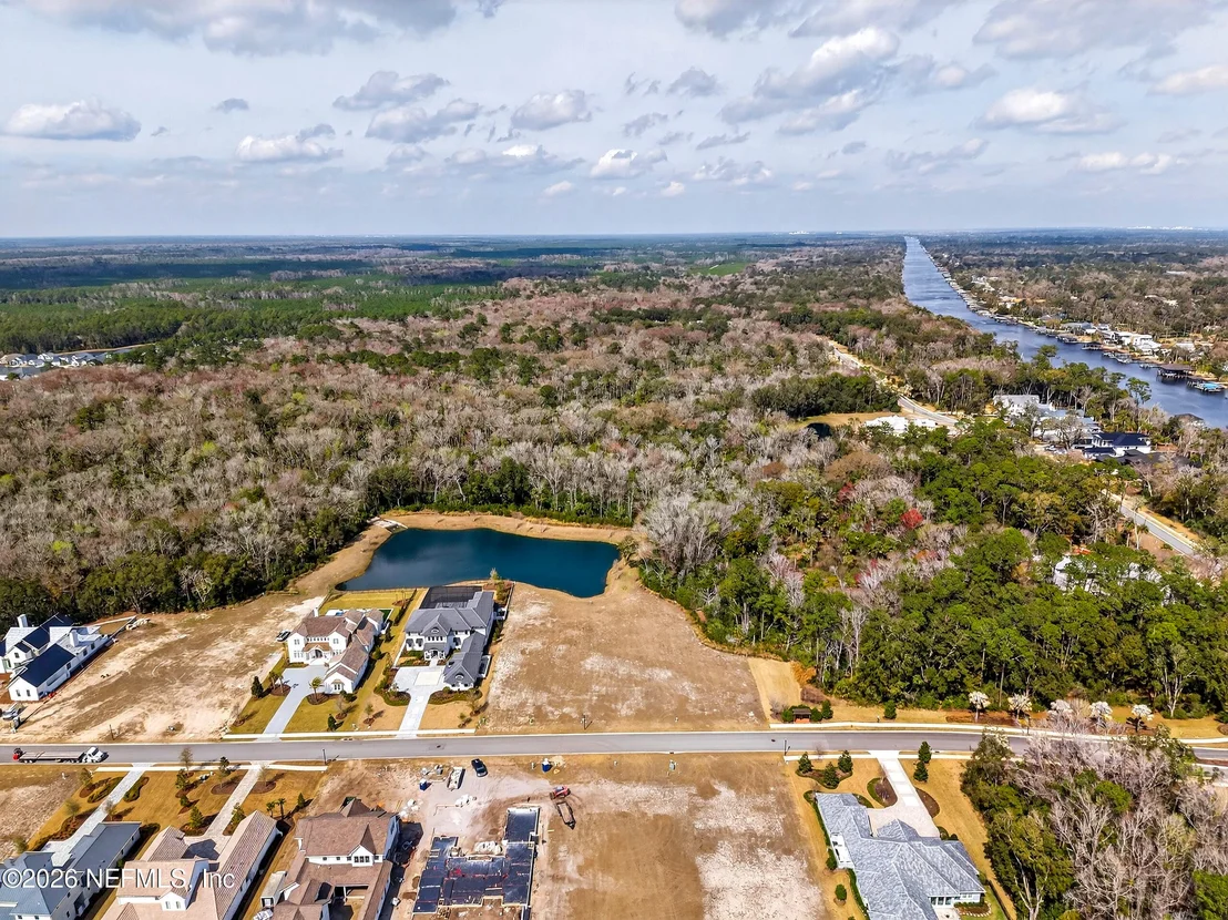 Photo of 409 RIVER BREEZE Drive