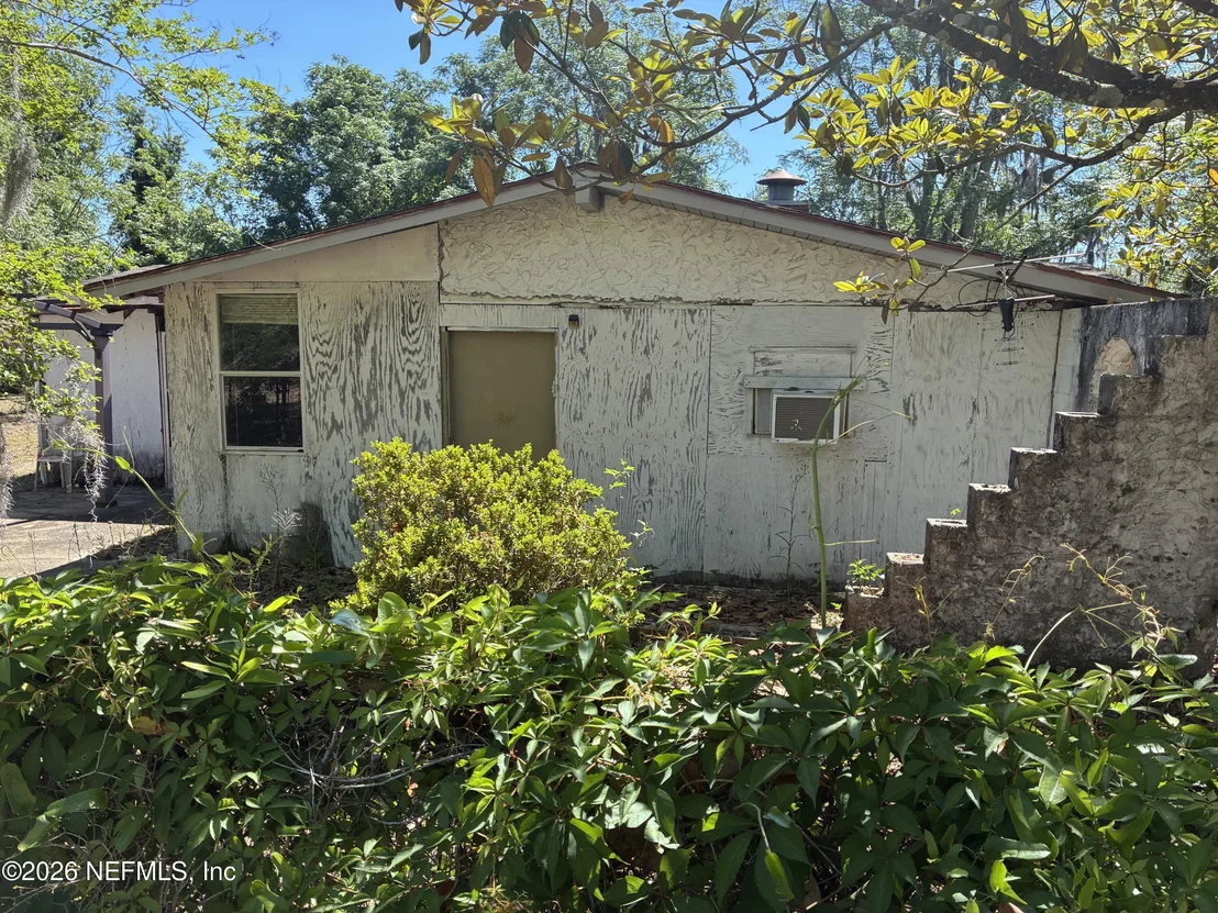 Photo of 420 INTERLACHEN Boulevard