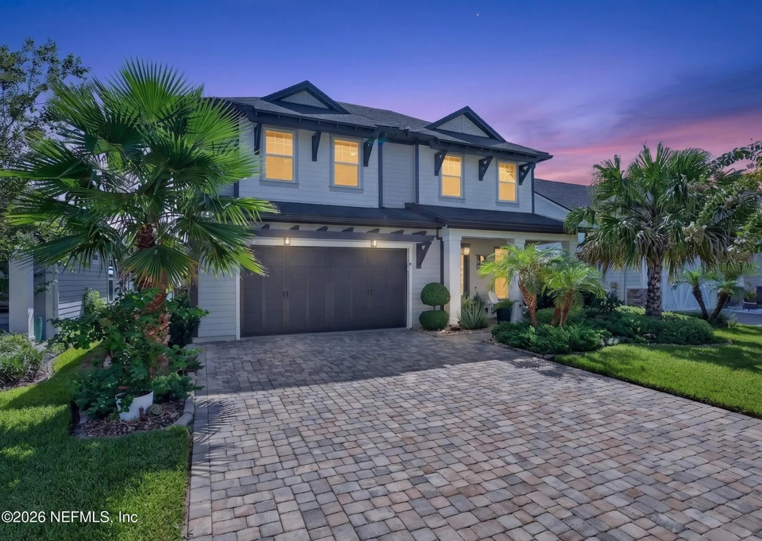 Photo of 381 PARKBLUFF Circle