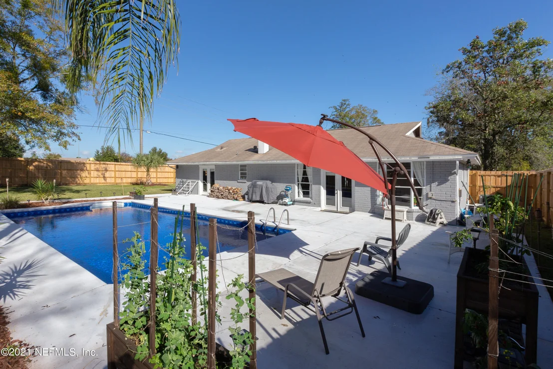 Photo of 2397 FERNVIEW Drive