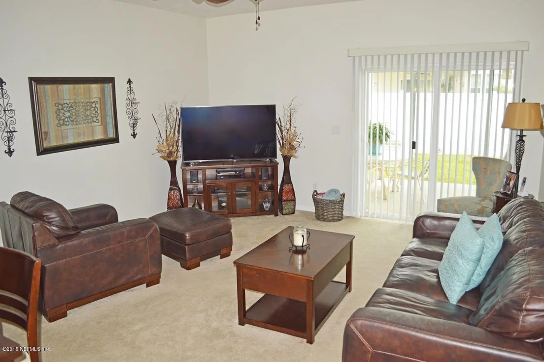 Photo of 6165 Casterbridge Road