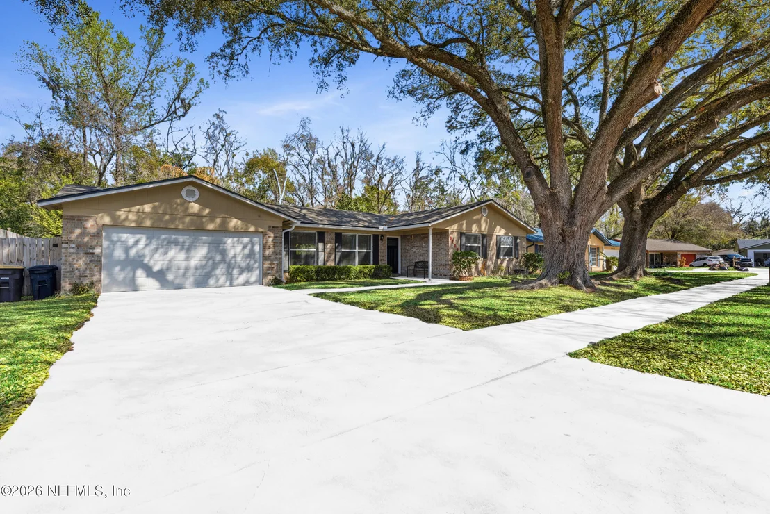 Photo of 8729 PINON Drive