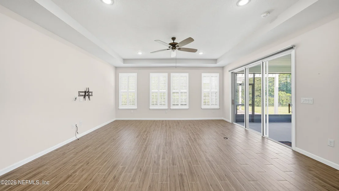 Photo of 352 RUSTIC MILL Drive