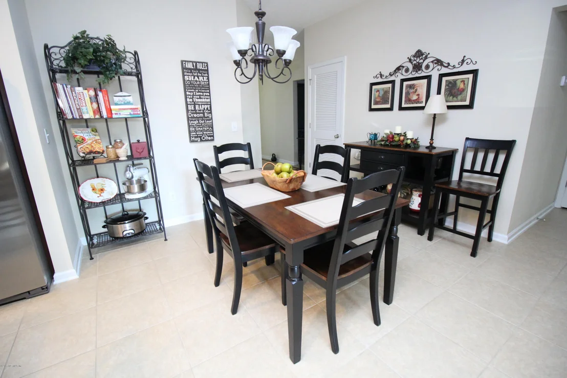 Photo of 117 KINGS TRACE Drive