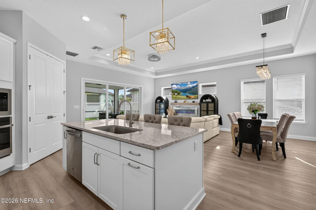 Photo of 483 COURTNEY CHASE Drive