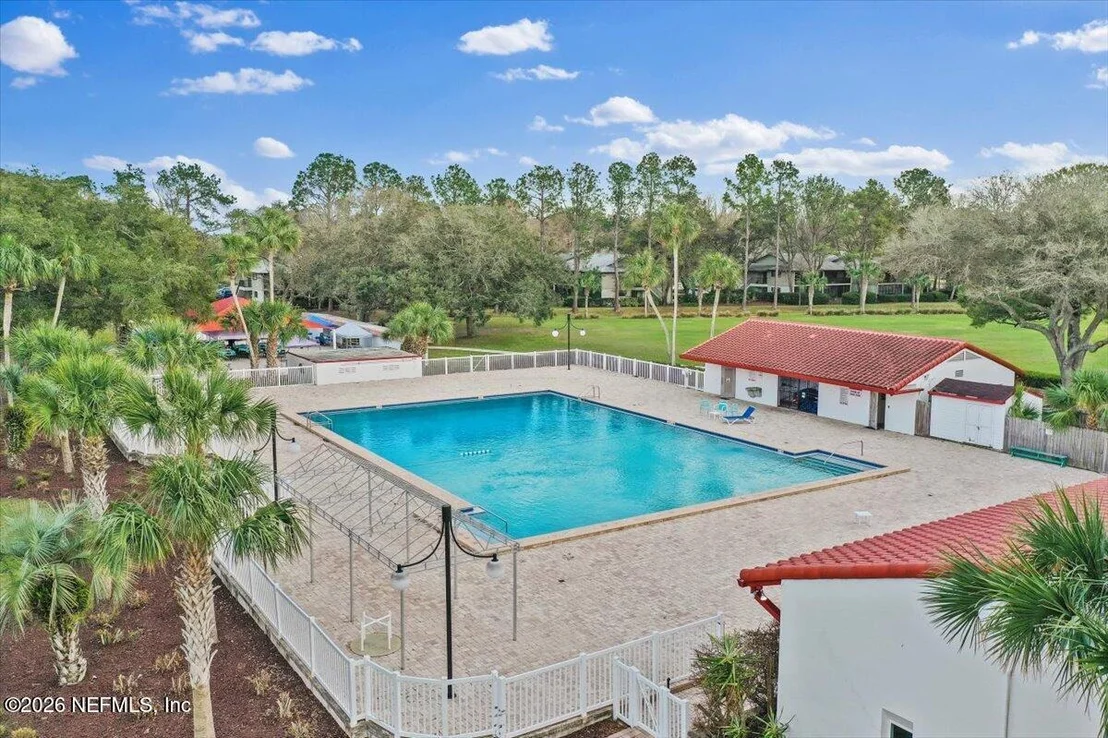 Photo of 910 PINE VALLEY Place