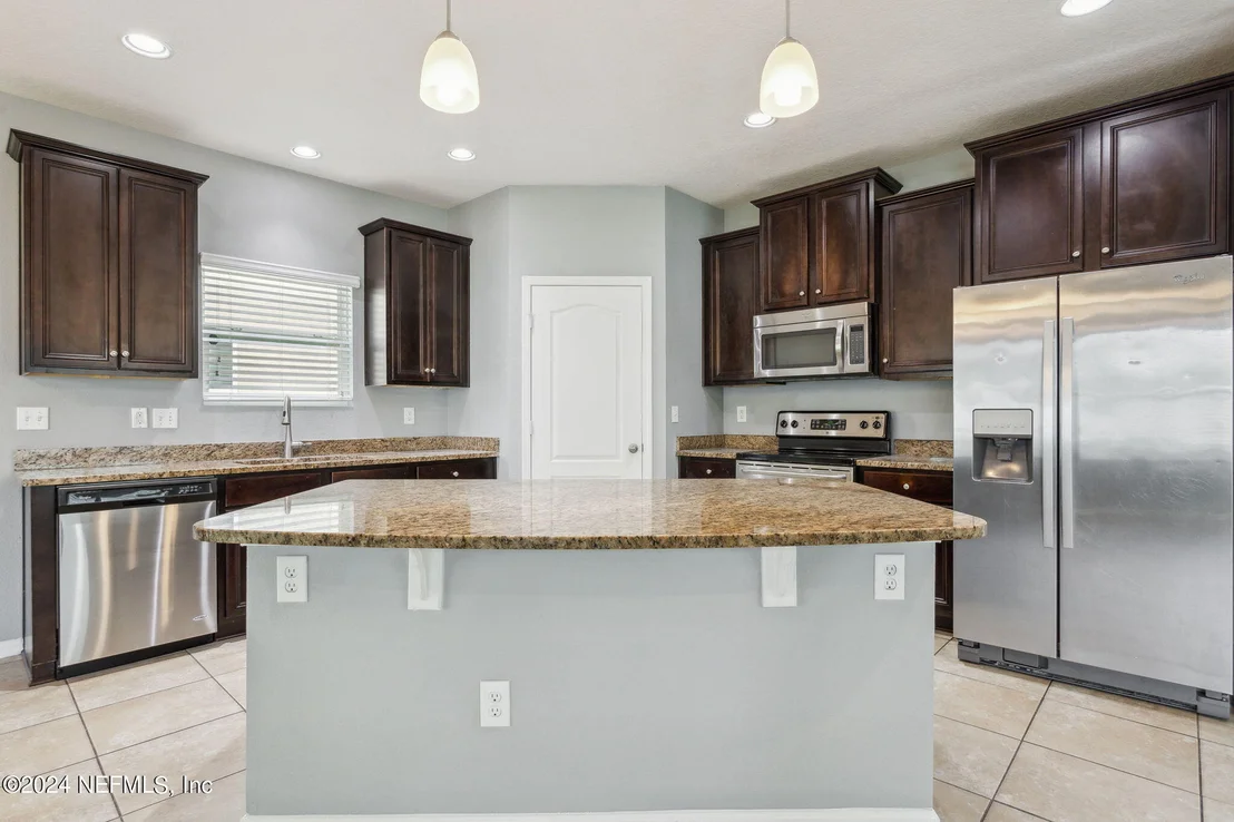 Photo of 597 DRYSDALE Drive