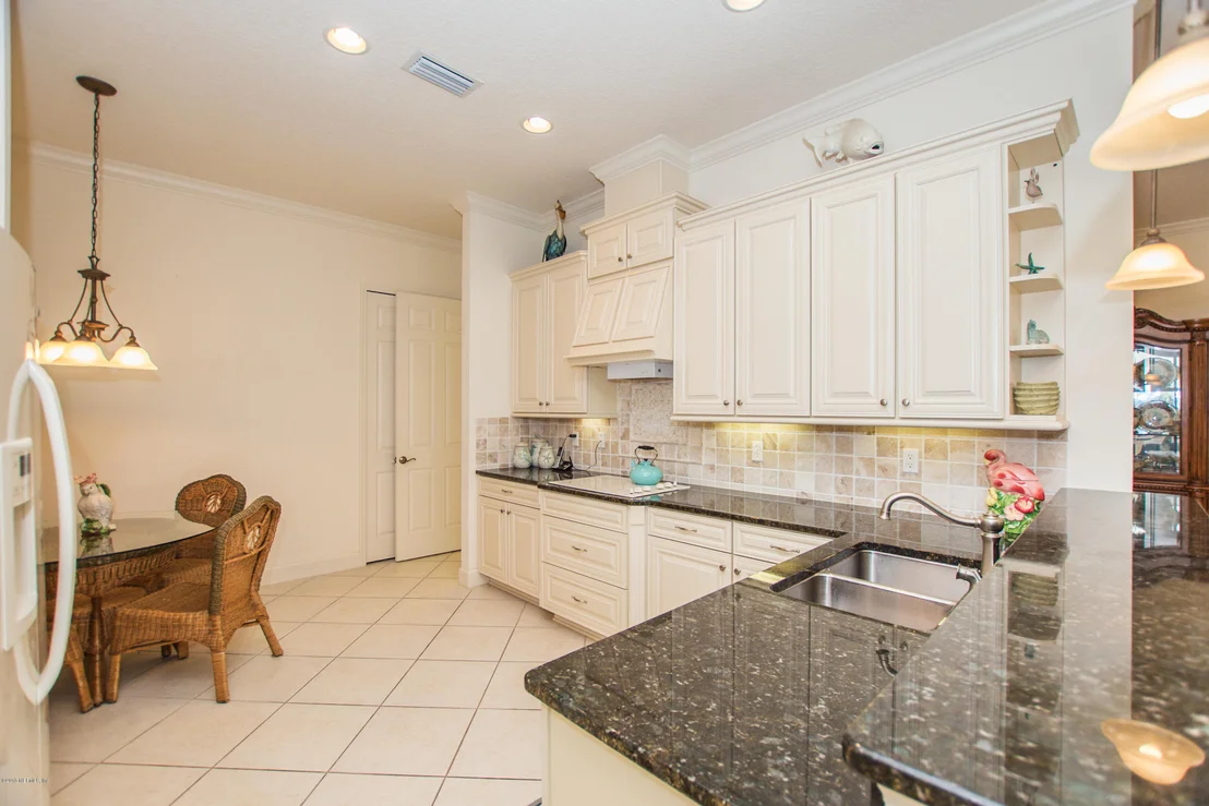 Photo of 413 N LEGACY Trail