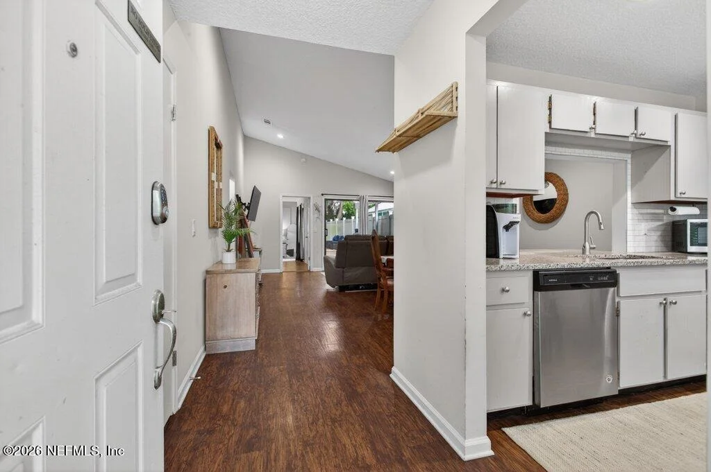 Photo of 1395 MUNSON COVE Drive