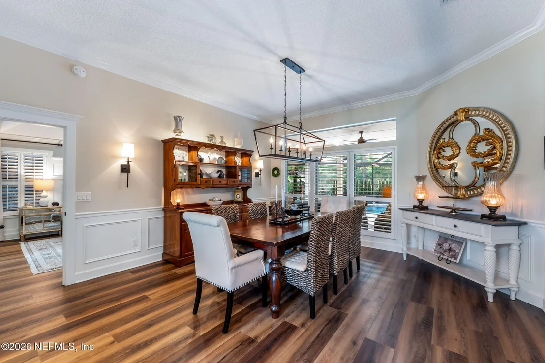 Photo of 1204 CREEK BEND Road