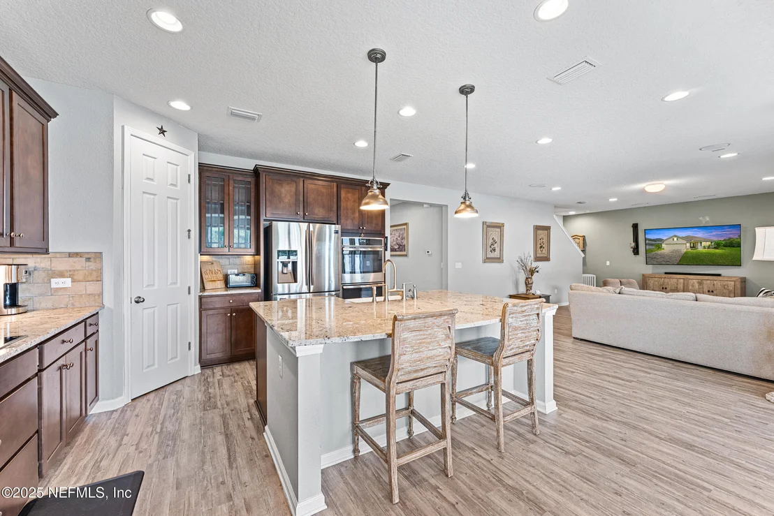 Photo of 463 TUMBLED STONE Way