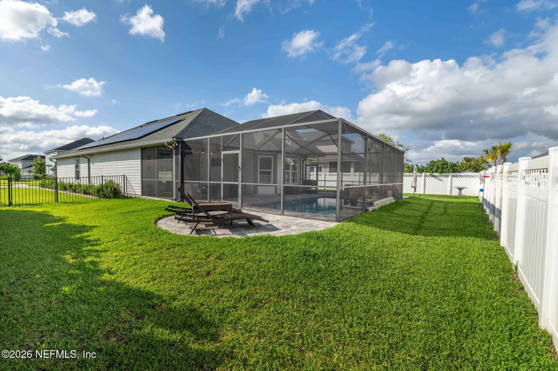 Photo of 18 TARBERT Lane