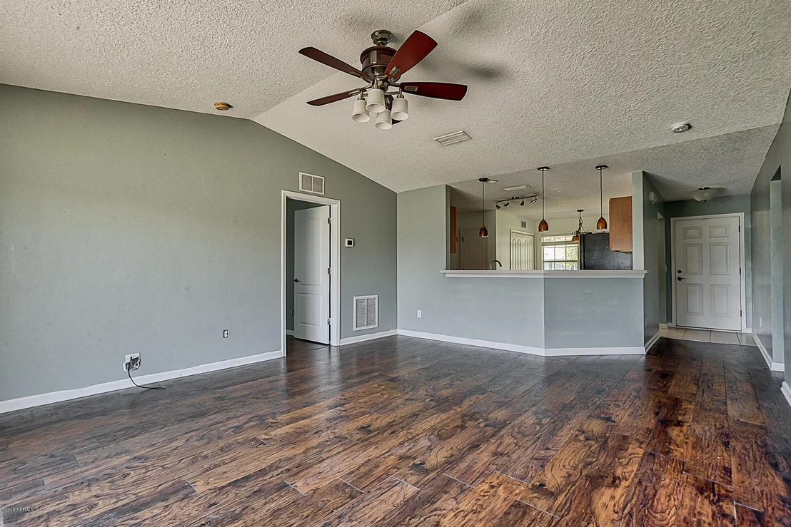 Photo of 45301 INGLEHAM Circle