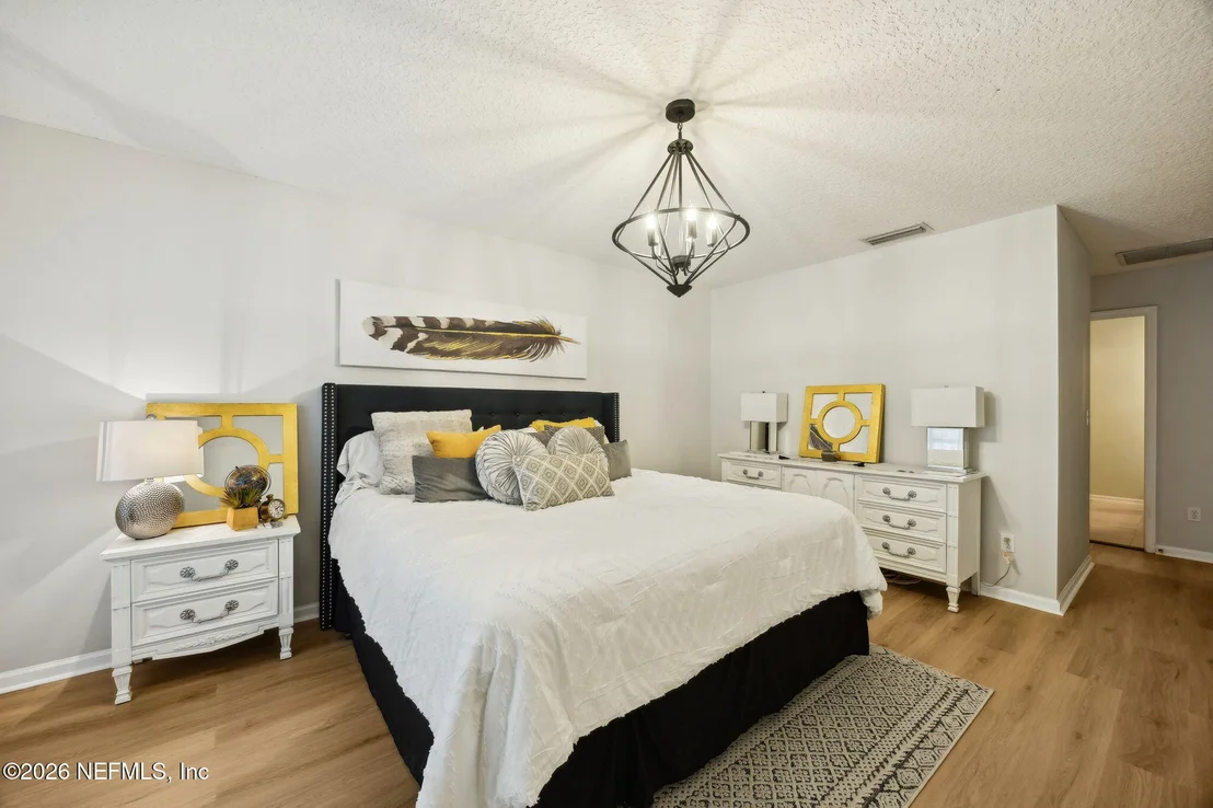 Photo of 145 FORT MILTON Drive
