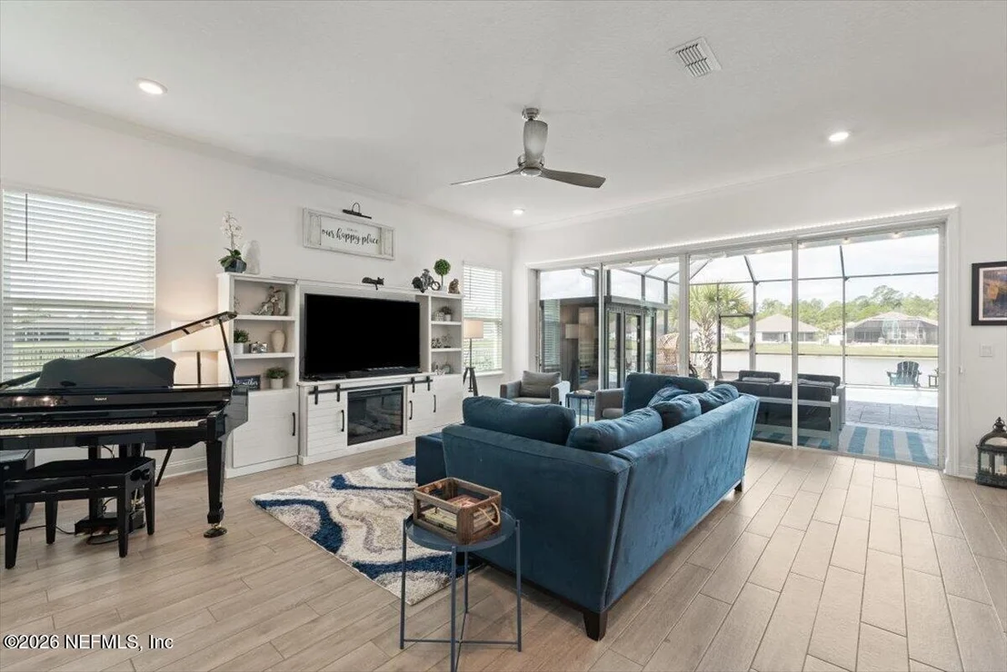 Photo of 105 GYPSUM Place