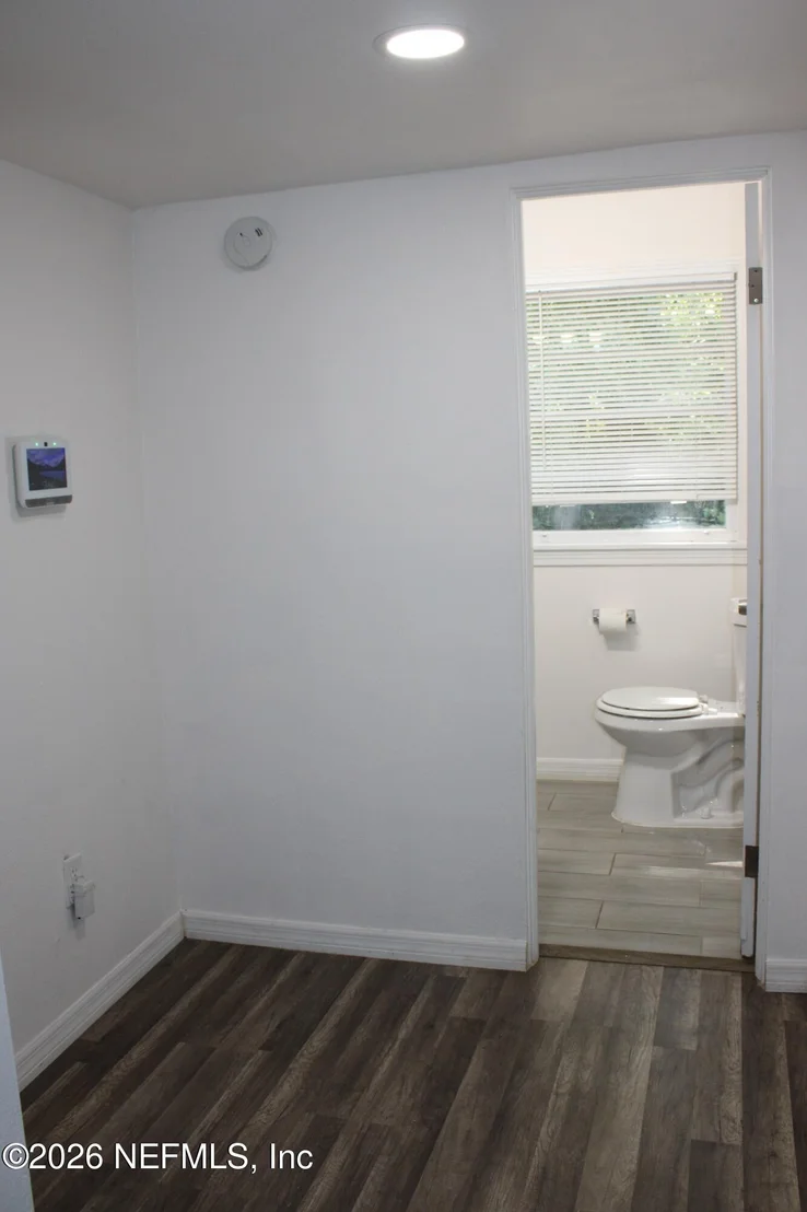 Photo of 3661 CASCADE Road
