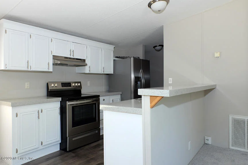 Photo of 1025 W 4TH Street