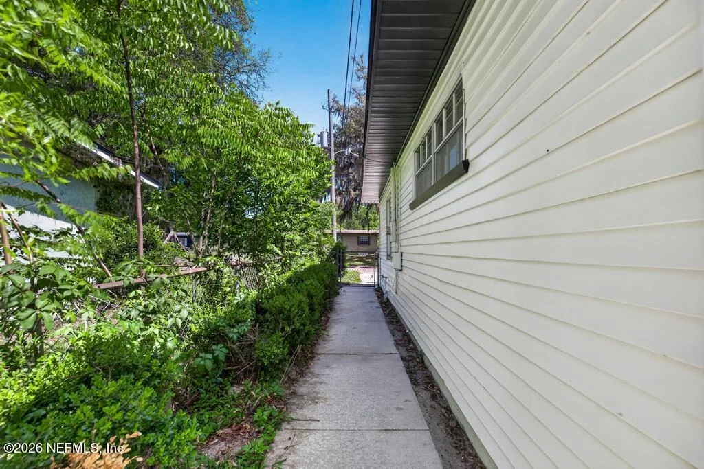 Photo of 5446 ALLAMANDA Drive
