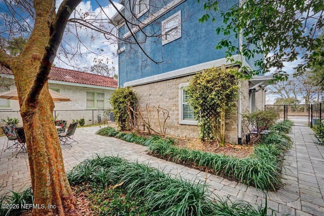 Photo of 37 MAY Street