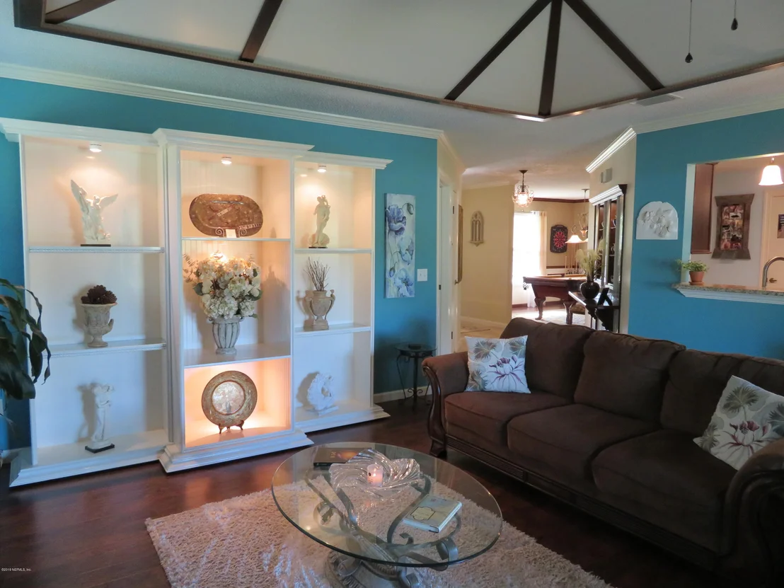 Photo of 14413 POND PLACE