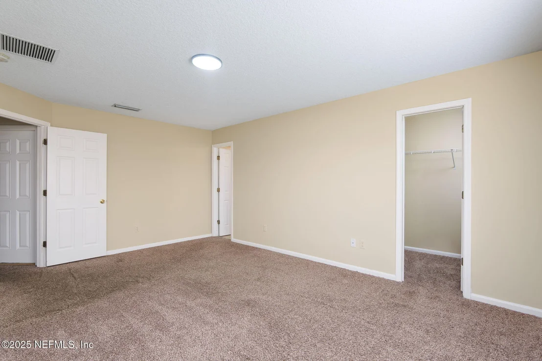 Photo of 11673 ROLLING RIVER Boulevard