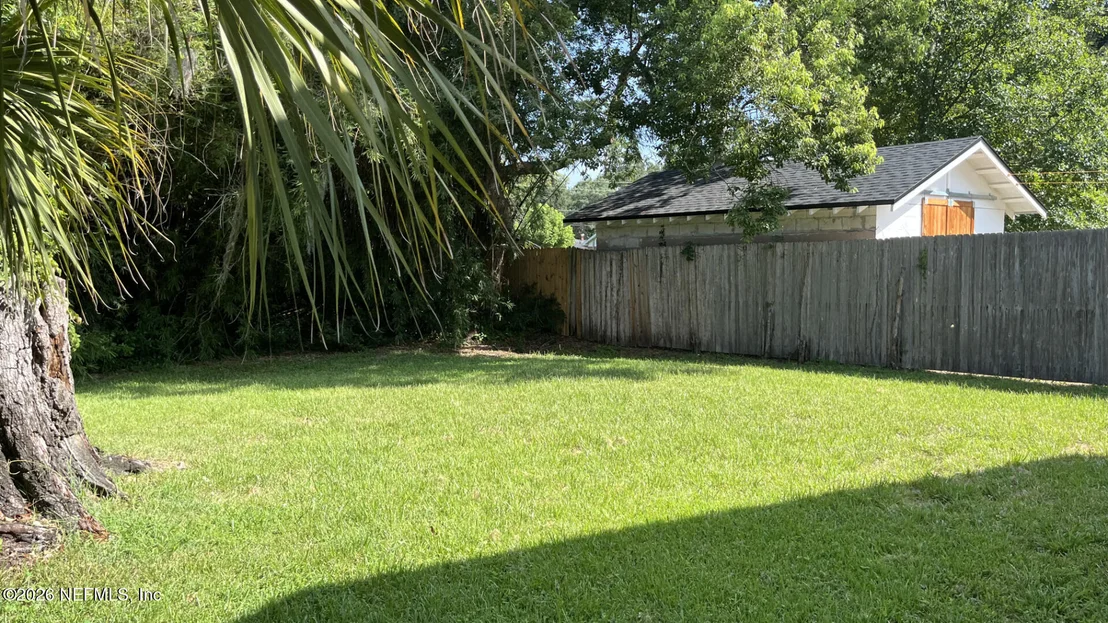 Photo of 3237 MAYFLOWER Street