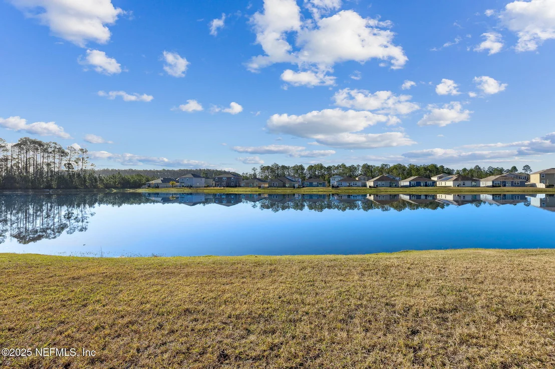 Photo of 70414 WINDING RIVER Drive