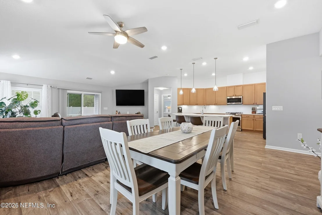 Photo of 431 BLUEJACK Lane