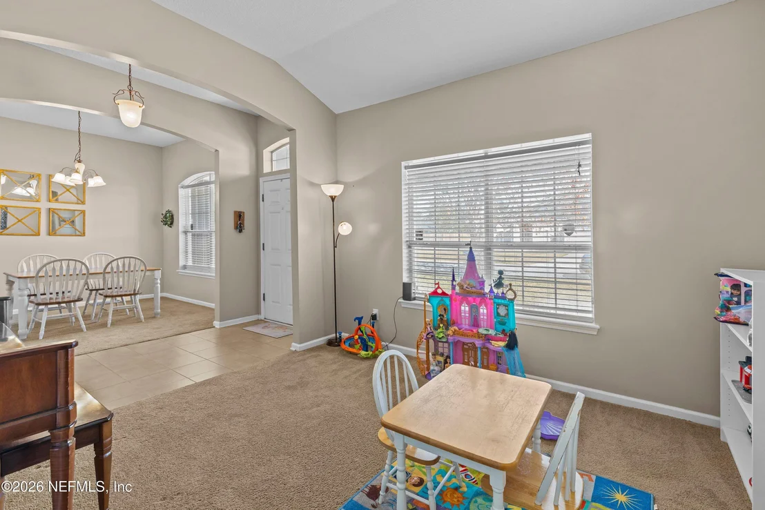Photo of 11714 RAINDROP Road