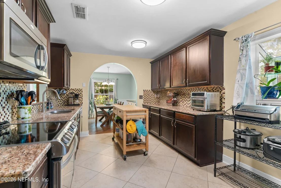 Photo of 12131 BANYAN TREE Drive