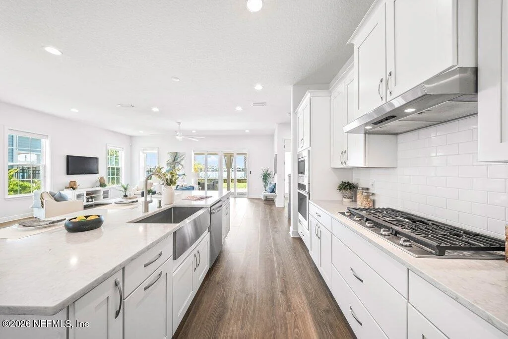 Photo of 457 MARQUESA Circle