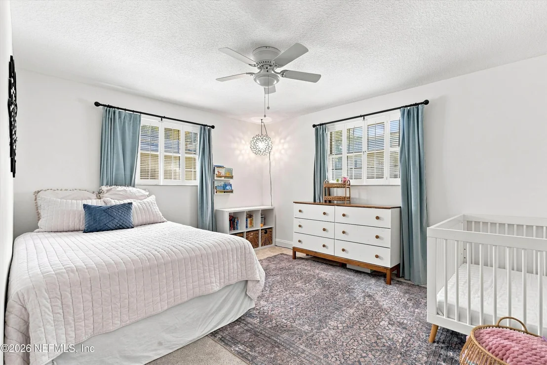 Photo of 1347 REDBUD Lane