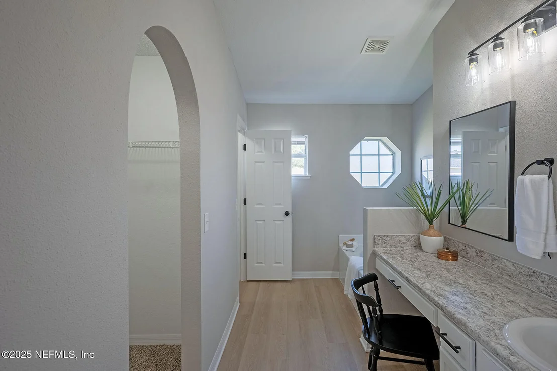 Photo of 2920 STONEGATE Lane