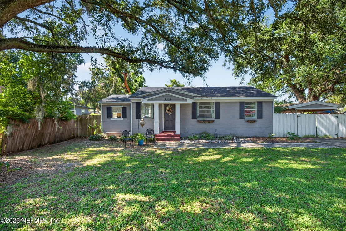 Photo of 3308 SHERIDAN Road